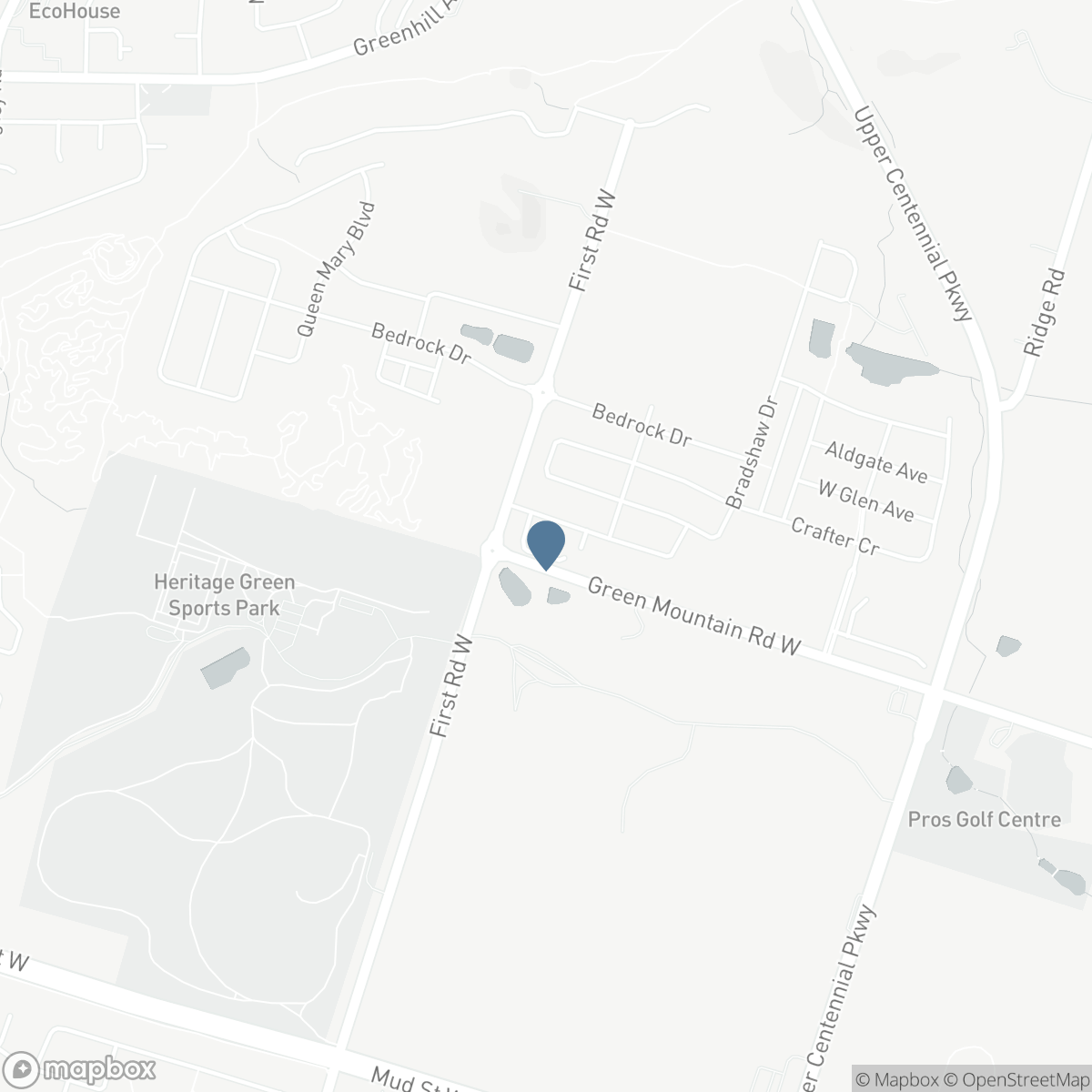 32 HEDGES CRESCENT, Hamilton, Ontario L8J 1X5